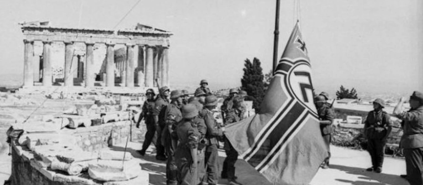 Σαν σήμερα το 1941 οι Α.Σάντας και και Μ.Γλέζος κατεβάζουν την γερμανική σημαία από την Ακρόπολη